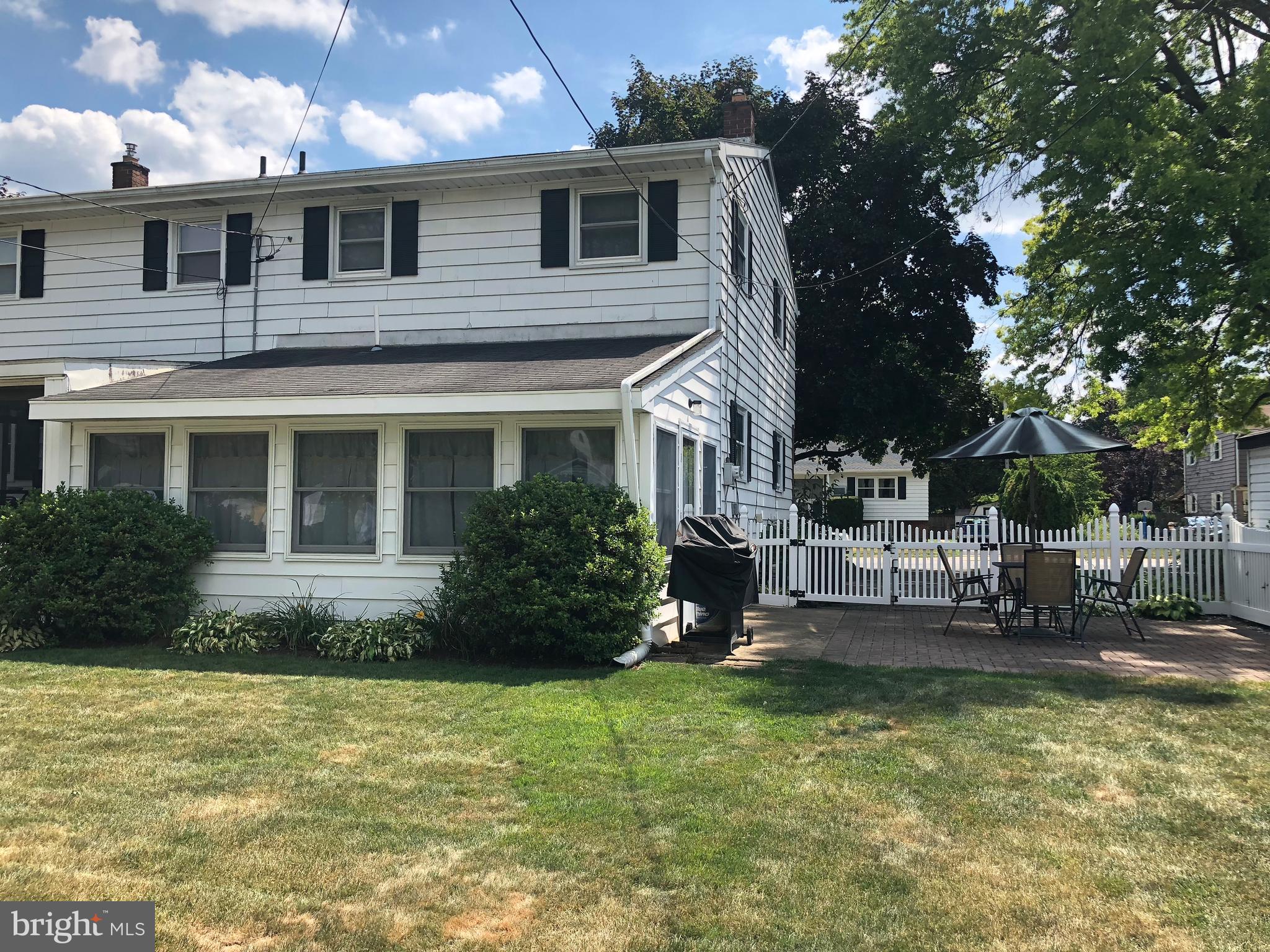 511 Spring Avenue Lititz, PA 17543 - Photo 25 of 29 Rear View