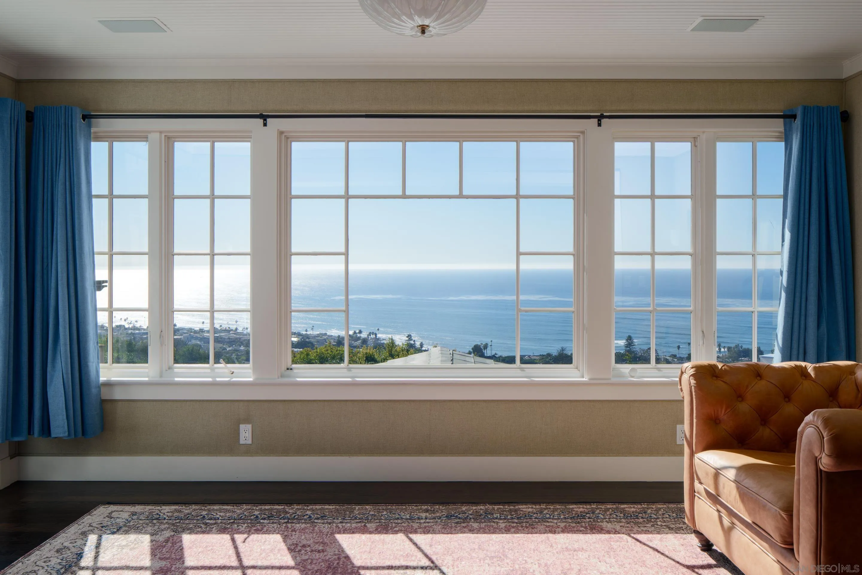 935 Havenhurst Drive La Jolla, CA 92037 - Photo 3 of 21 a view of a living room and a window