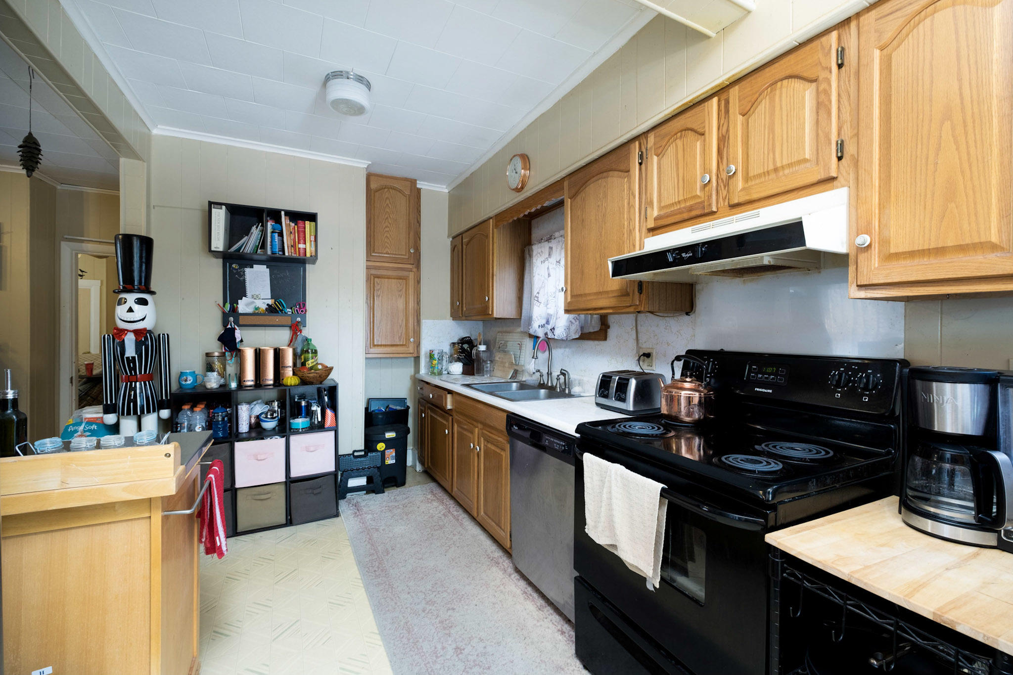 261 Alfred Street Biddeford, ME 04005 - Photo 3 of 24 3-20210226_BR1769-edit