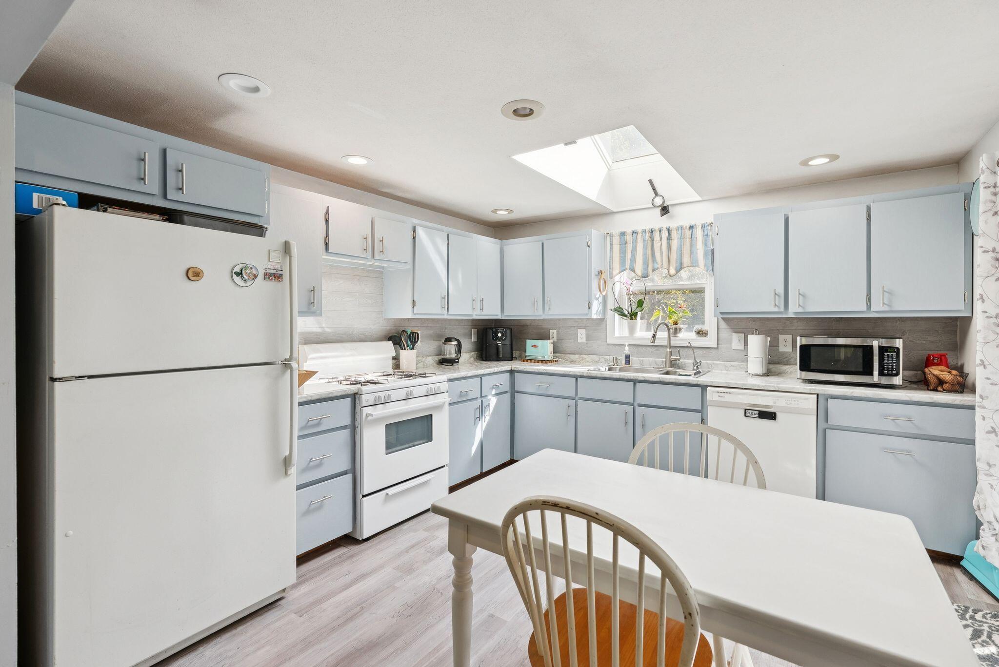 11 Thorne Road East Baldwin, ME 04024 - Photo 12 of 30 27_DSC03708