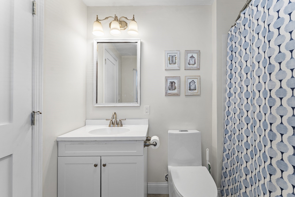 1011 Webster Street Needham, MA 02492 - Photo 15 of 42