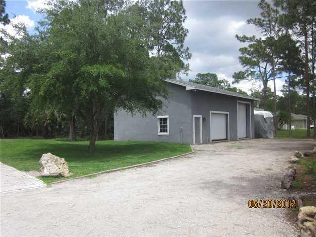 garage