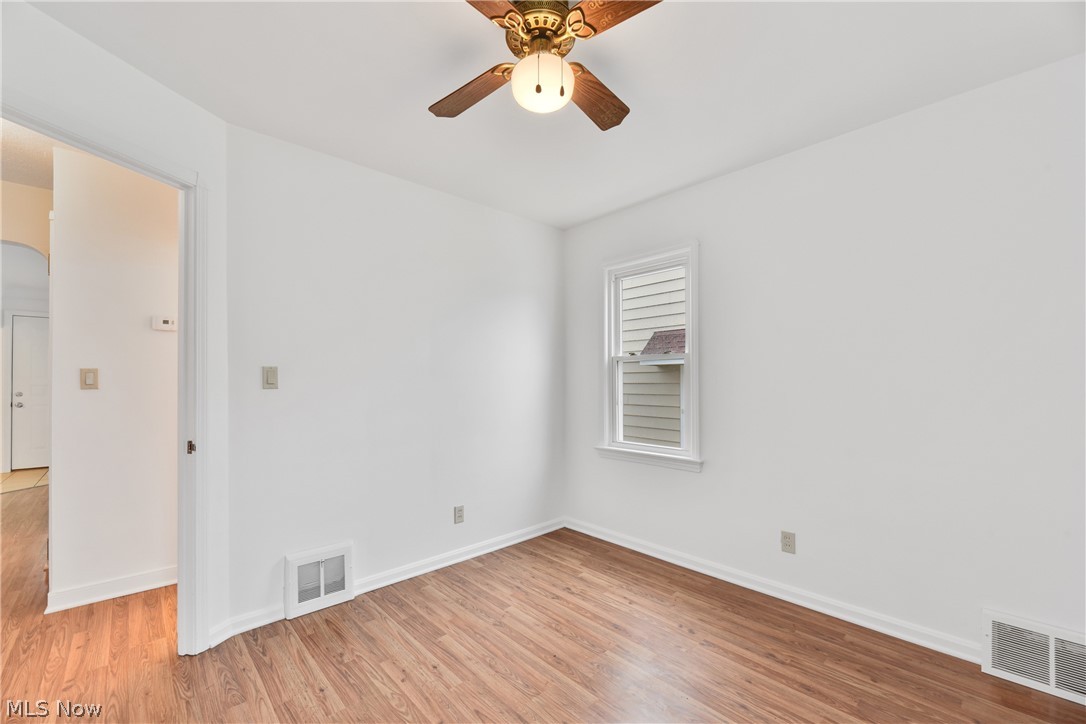 13204 Orme Road Cleveland, OH 44125 - Photo 14 of 35 Gallery Image 14