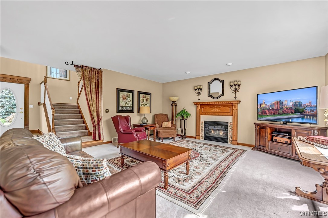 4586 Killian Road Pendleton, NY 14120 - Photo 11 of 49