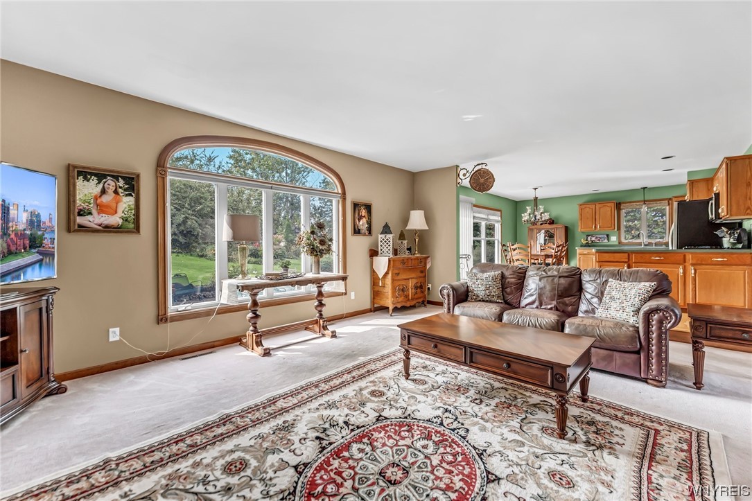 4586 Killian Road Pendleton, NY 14120 - Photo 14 of 49