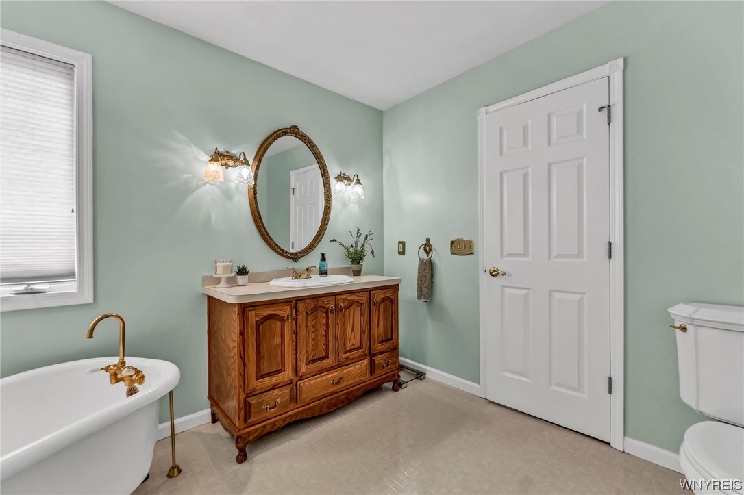 4586 Killian Road Pendleton, NY 14120 - Photo 27 of 49