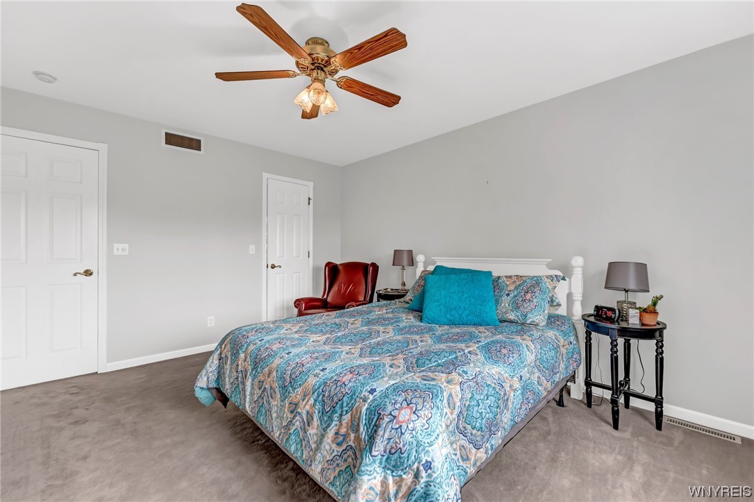 4586 Killian Road Pendleton, NY 14120 - Photo 33 of 49