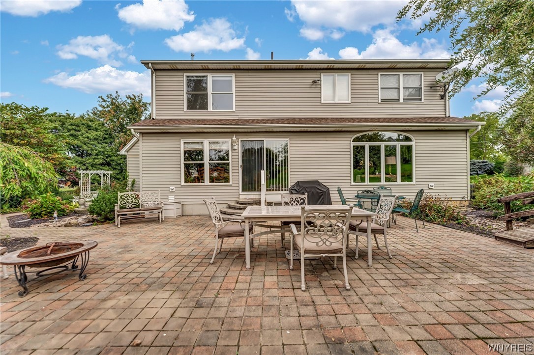 4586 Killian Road Pendleton, NY 14120 - Photo 38 of 49