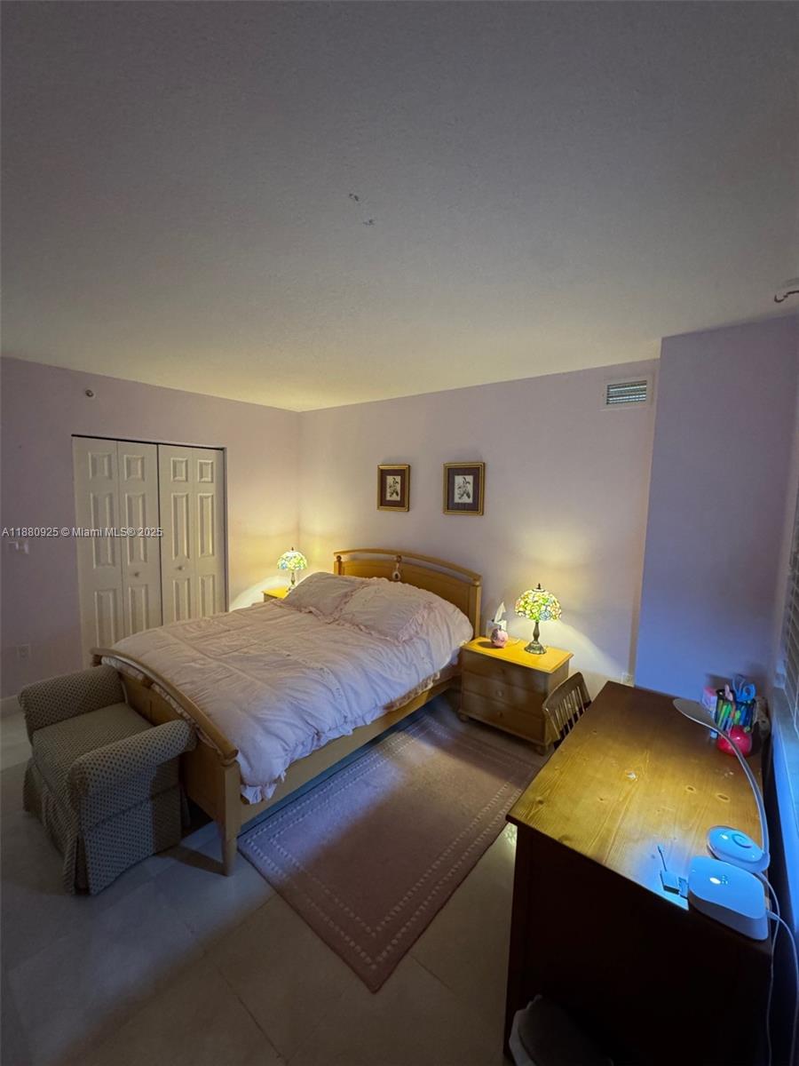 3232 Southwest 22nd Terrace, Unit 801 Miami, FL 33145 - Photo 14 of 19