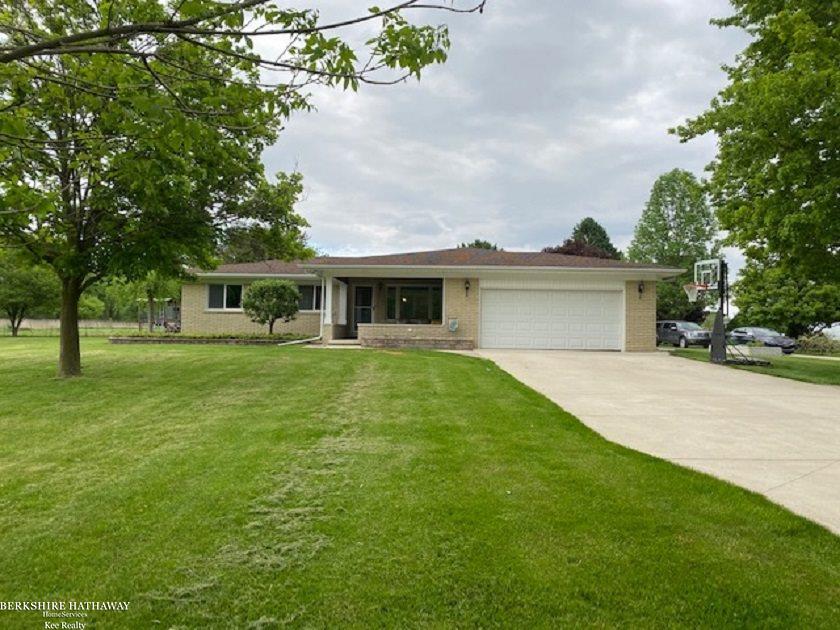 73550 McKay Road Romeo, MI 48065 - Photo 44 of 63 50012727-43.JPG