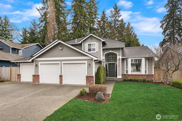 $999,000 | 2826 107th Place Southeast, Everett, WA 98208