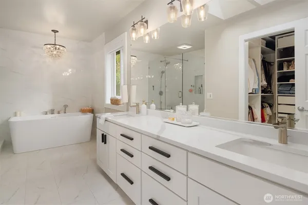 $999,000 | 2826 107th Place Southeast, Everett, WA 98208