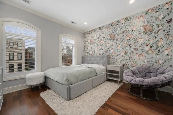 $3,600,000 | 2140 North Clifton Avenue, Chicago, IL 60614