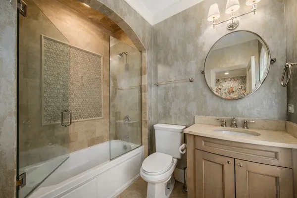 $3,600,000 | 2140 North Clifton Avenue, Chicago, IL 60614