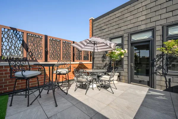 $3,600,000 | 2140 North Clifton Avenue, Chicago, IL 60614