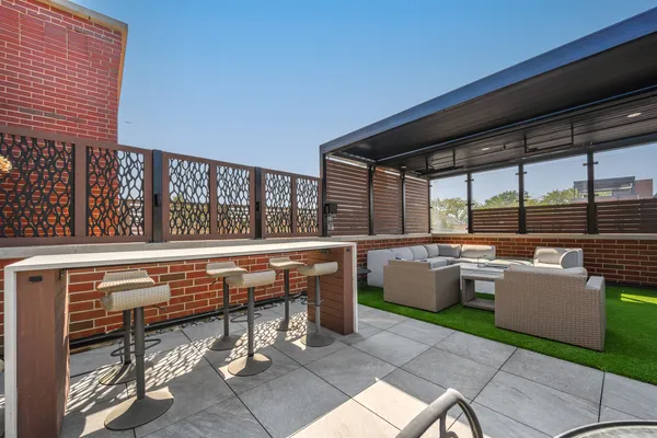 $3,600,000 | 2140 North Clifton Avenue, Chicago, IL 60614