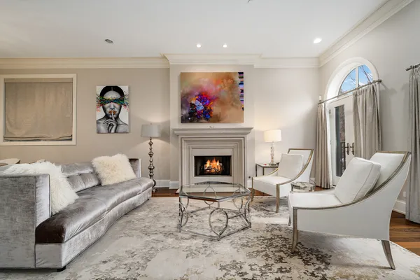 $3,600,000 | 2140 North Clifton Avenue, Chicago, IL 60614