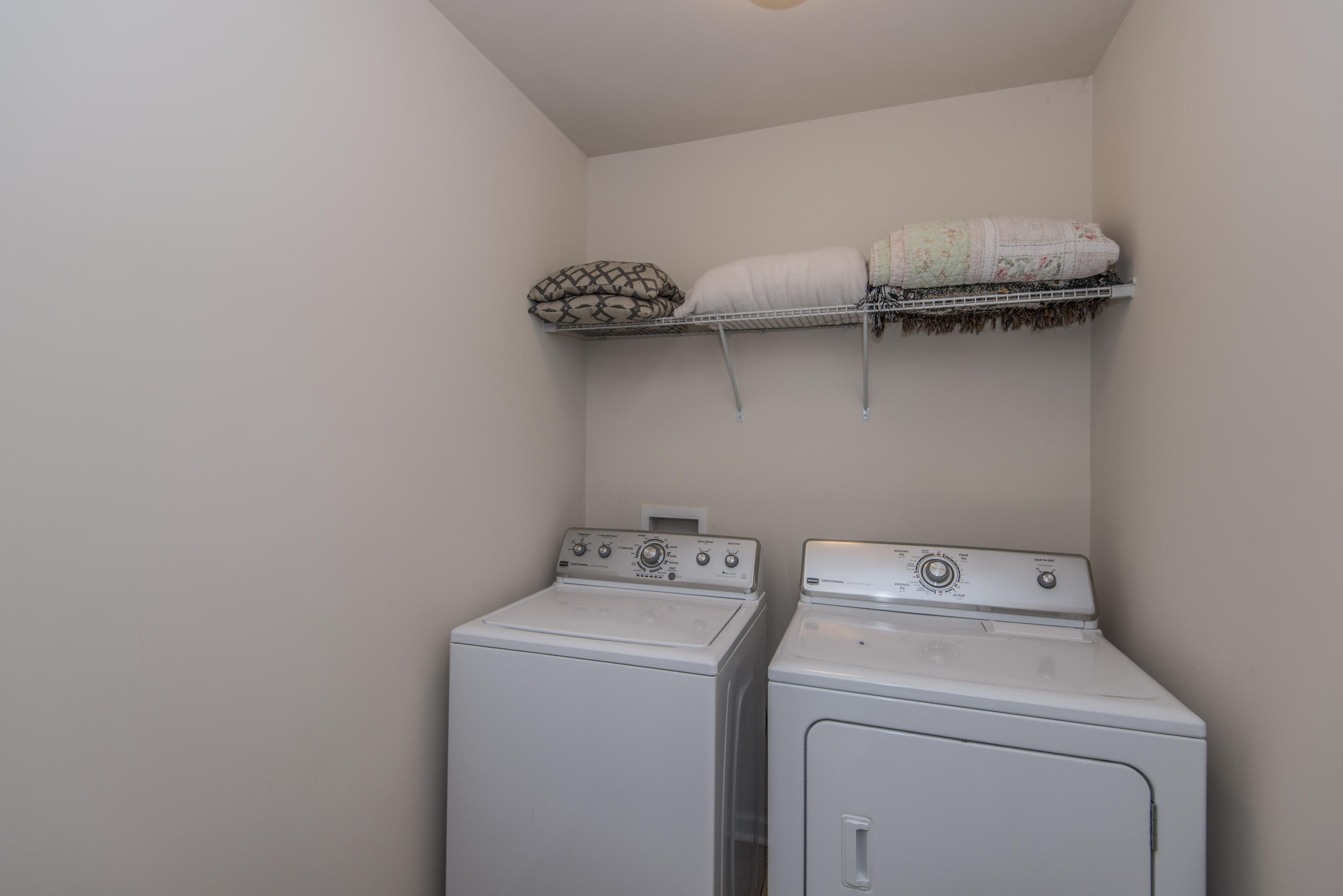 129 Brookhaven Road Summerville, SC 29486 - Photo 33 of 40 large laundry room