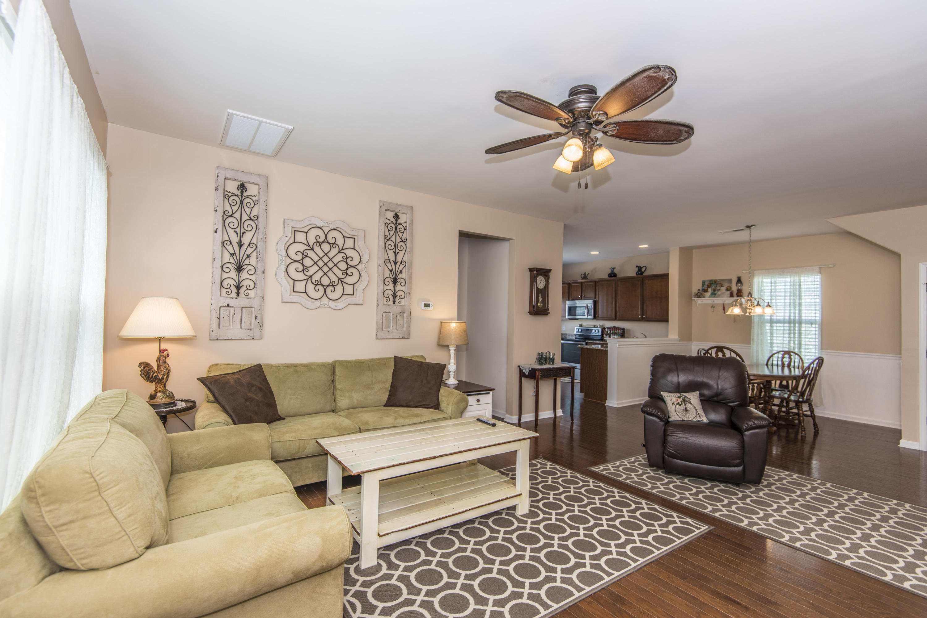 129 Brookhaven Road Summerville, SC 29486 - Photo 5 of 40 family room