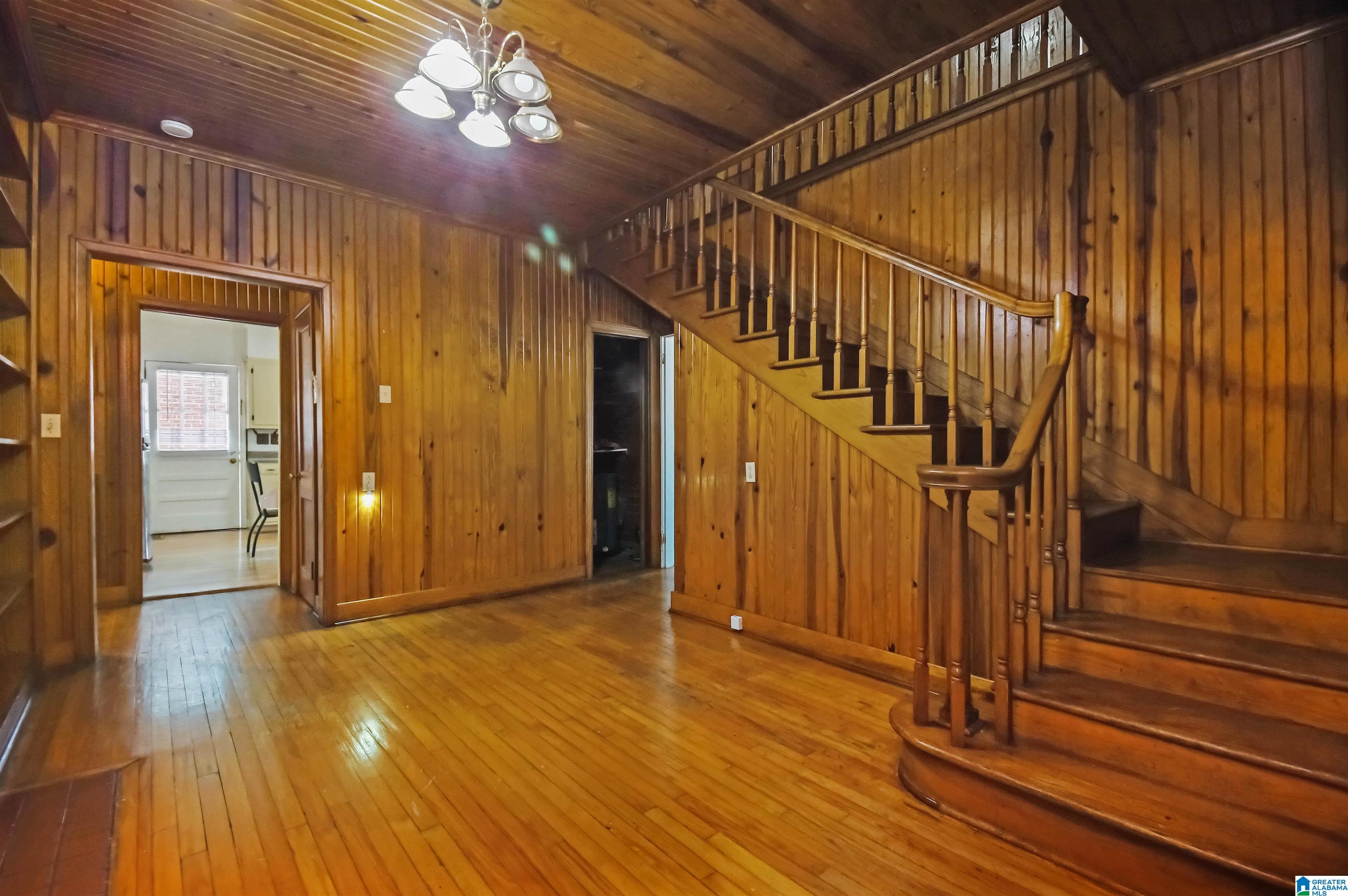 408 6th Street North Clanton, AL 35045 - Photo 18 of 28