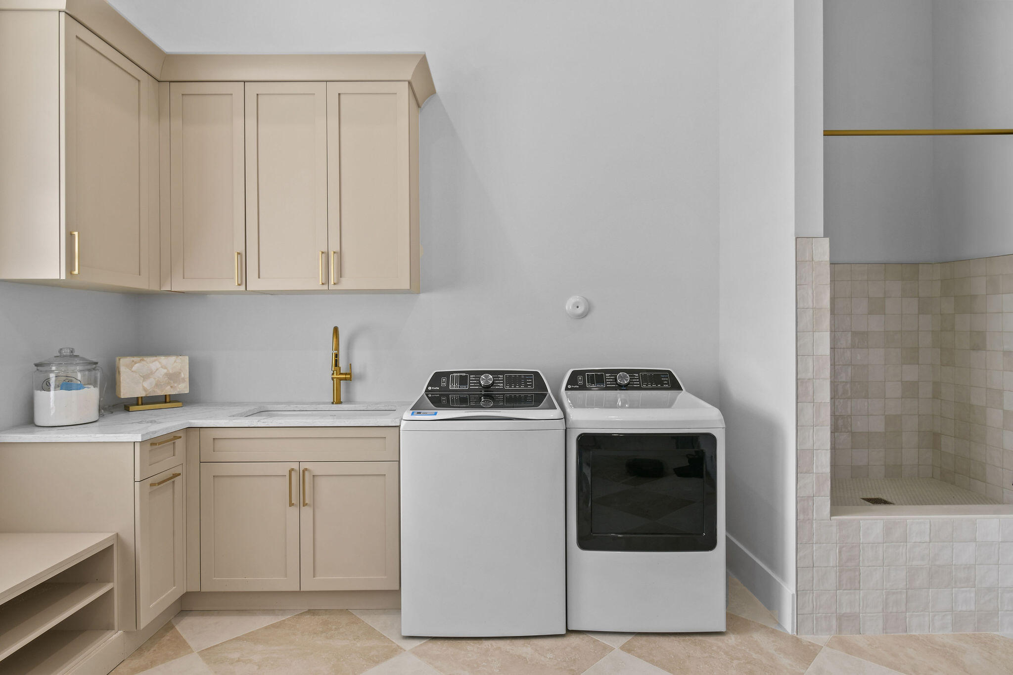 9105 Whippoorwill Trail Jupiter, FL 33478 - Photo 46 of 58 Laundry