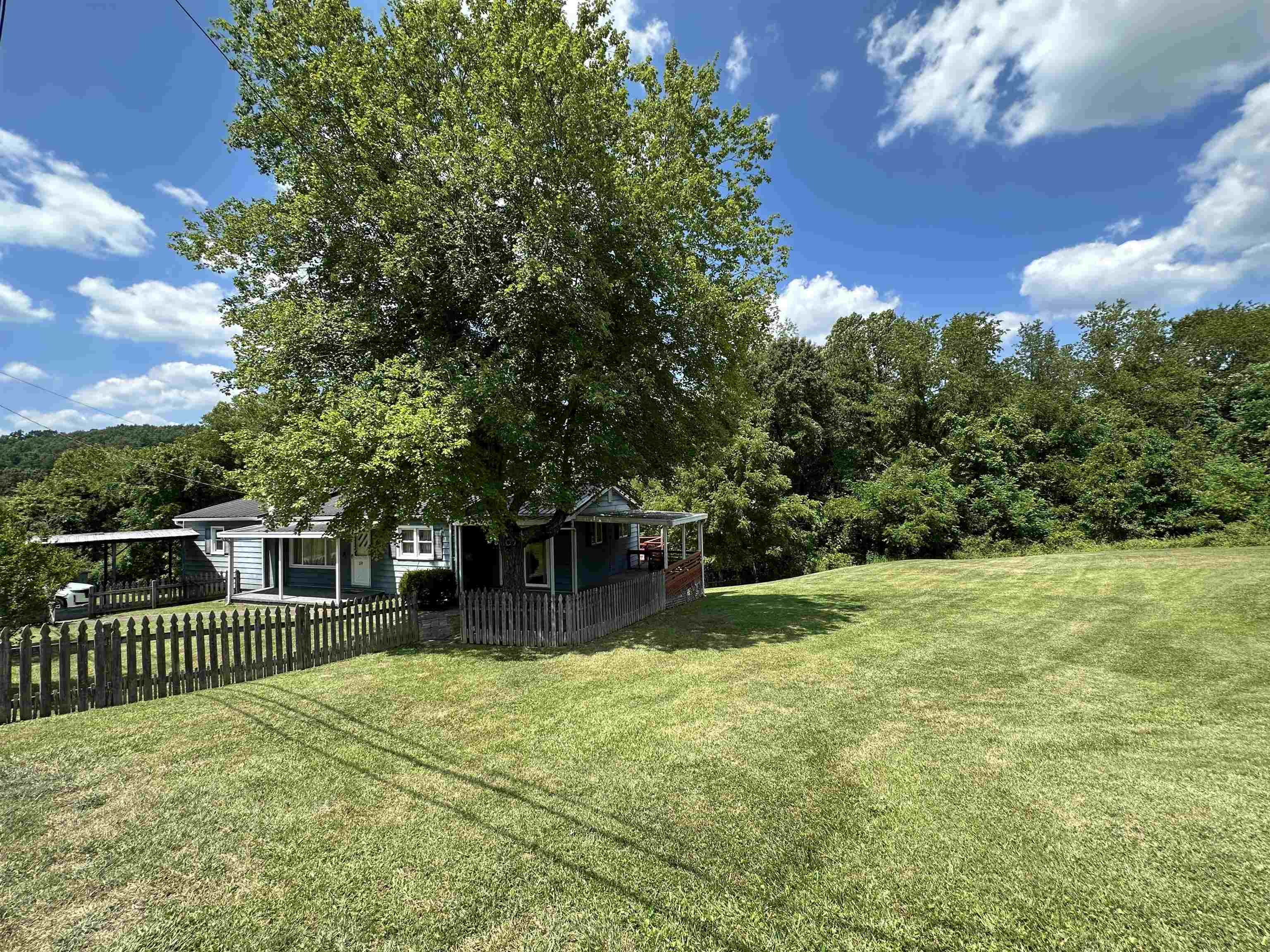 319 West Dog Ridge Road Ashland, KY 41102 - Photo 31 of 34
