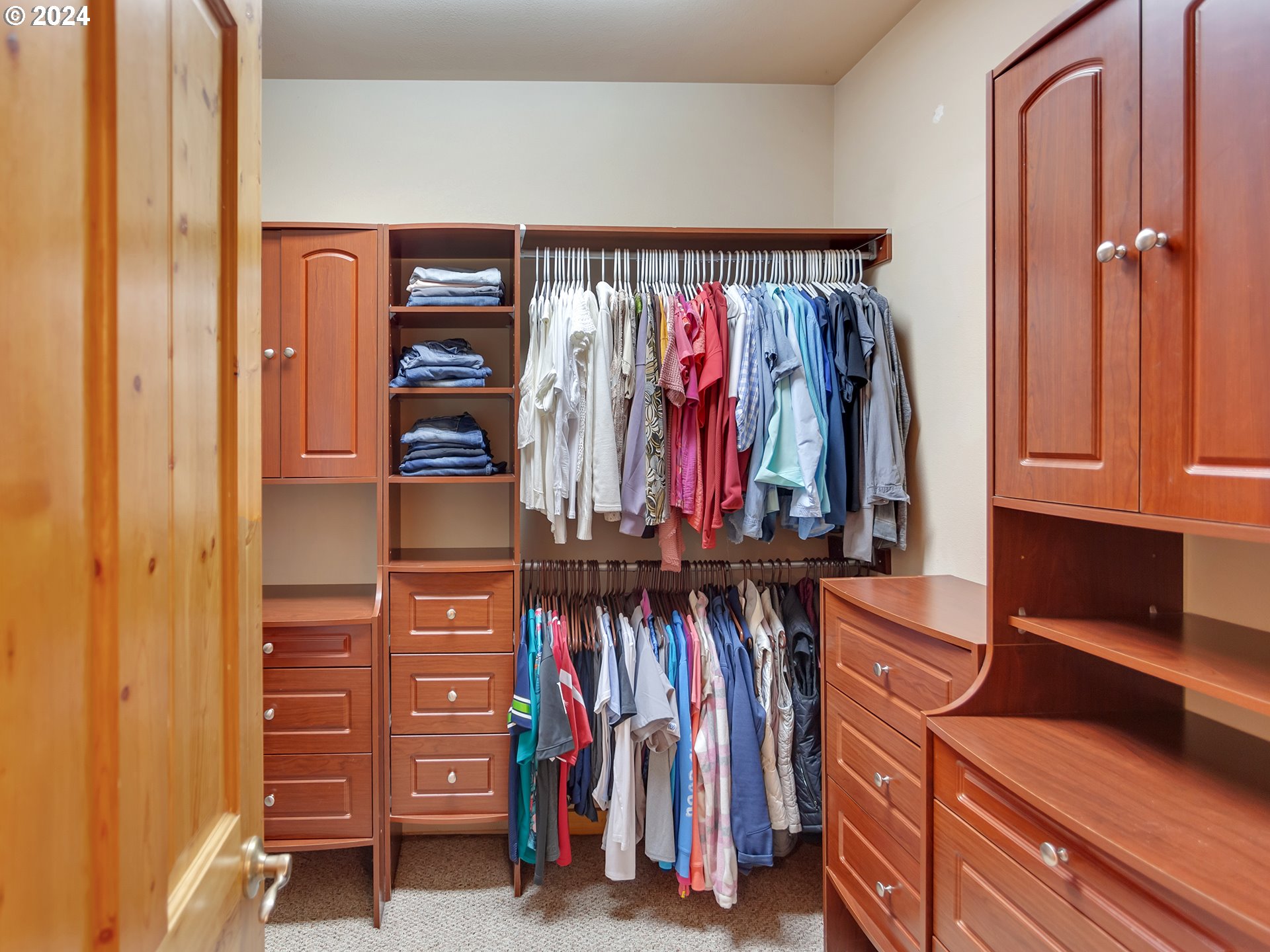 30410 Northwest 18th Place Ridgefield, WA 98642 - Photo 17 of 43 a view of walk in closet with clothes