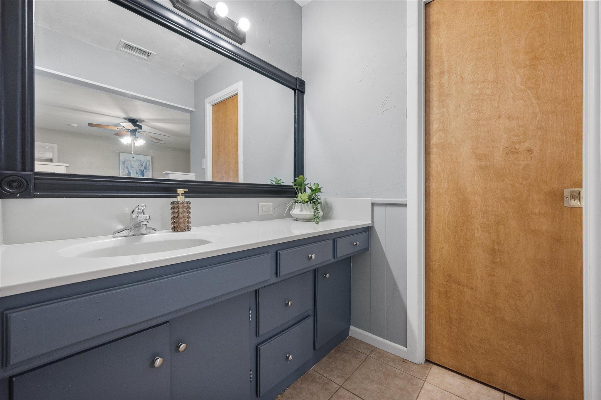 2313 52nd Street Lubbock, TX 79412 - Photo 24 of 32 33-2313 52nd 2149
