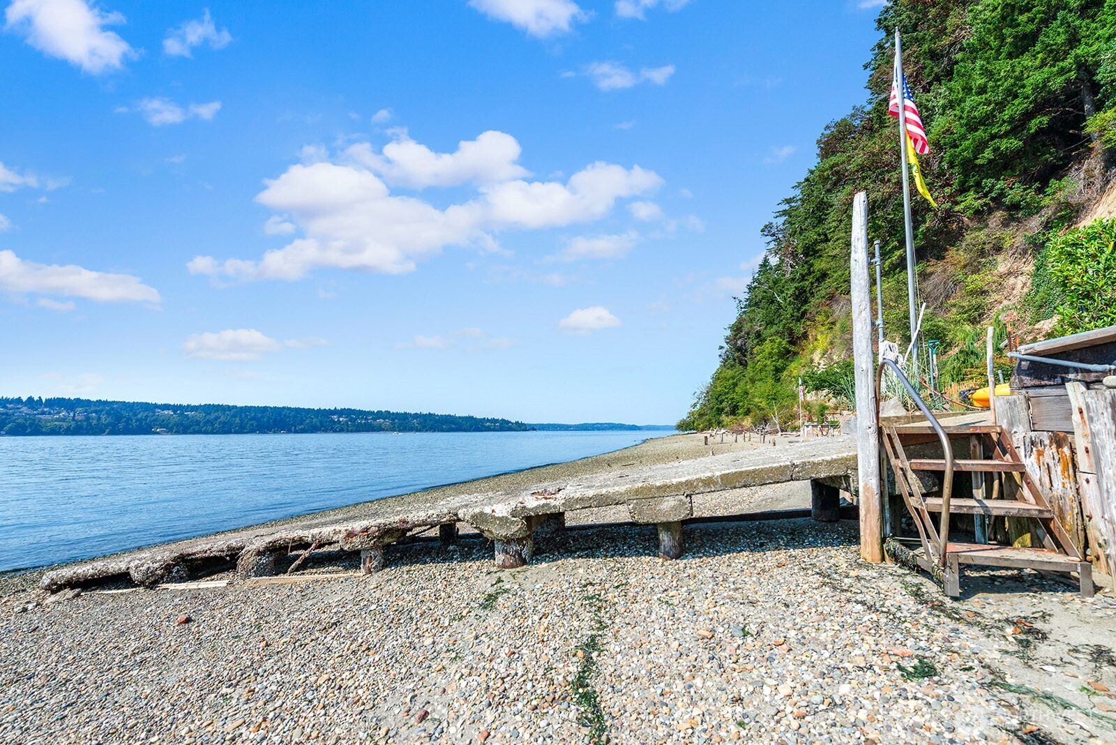 14758 Southwest Spring Beach Road Vashon, WA 98070 - Photo 20 of 36 a view of an ocean and beach