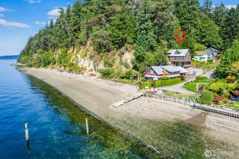 $825,000 | 14758 Southwest Spring Beach Road, Vashon, WA 98070