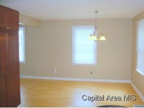 1920 North 19th Street Springfield, IL 62702 - Photo 4 of 12