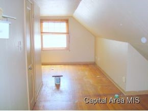 1920 North 19th Street Springfield, IL 62702 - Photo 9 of 12