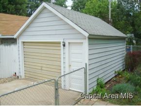 1920 North 19th Street Springfield, IL 62702 - Photo 10 of 12