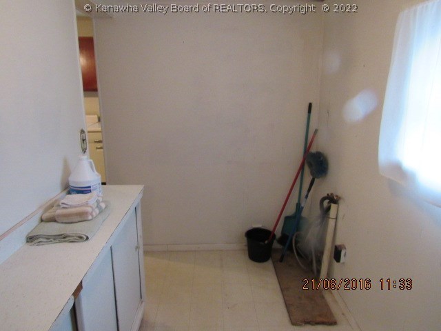 2299 Whitman Creek Road Logan, WV 25601 - Photo 5 of 10 Gallery Image 5