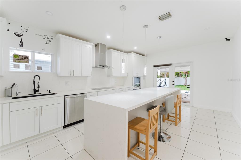 810 Northwest 112th Street Miami, FL 33168 - Photo 13 of 44