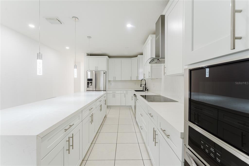 810 Northwest 112th Street Miami, FL 33168 - Photo 15 of 44