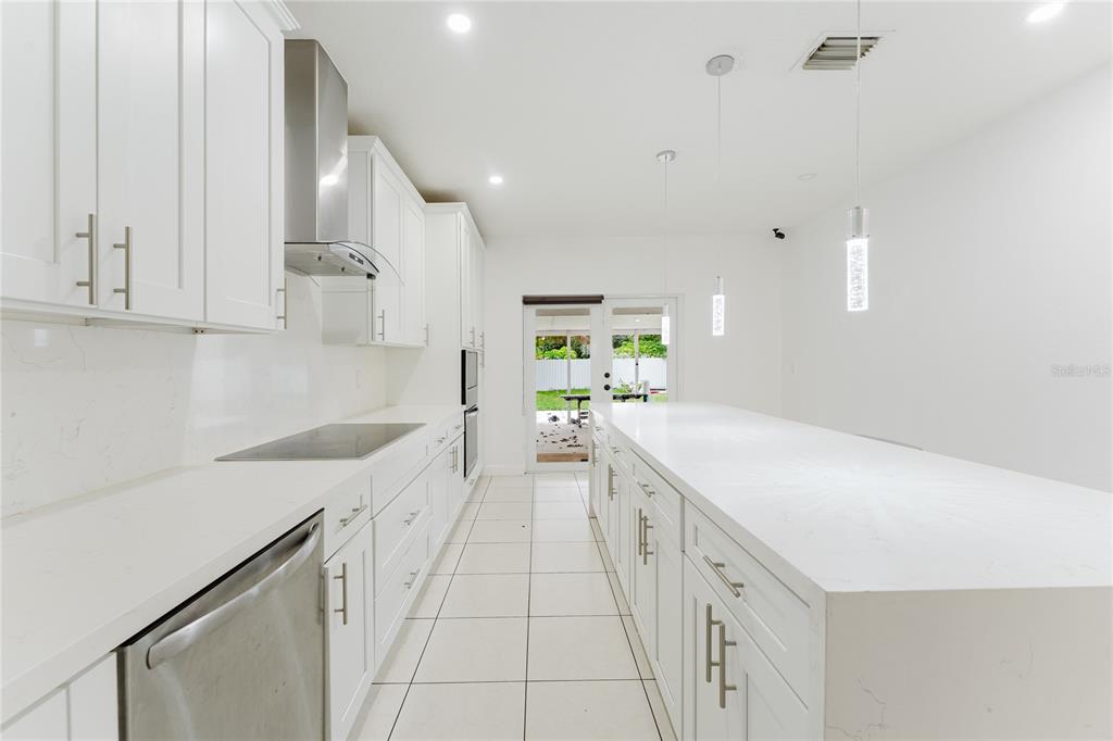 810 Northwest 112th Street Miami, FL 33168 - Photo 18 of 44