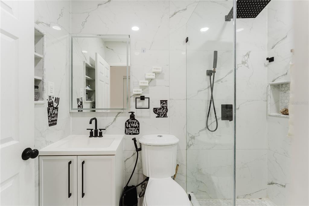 810 Northwest 112th Street Miami, FL 33168 - Photo 19 of 44