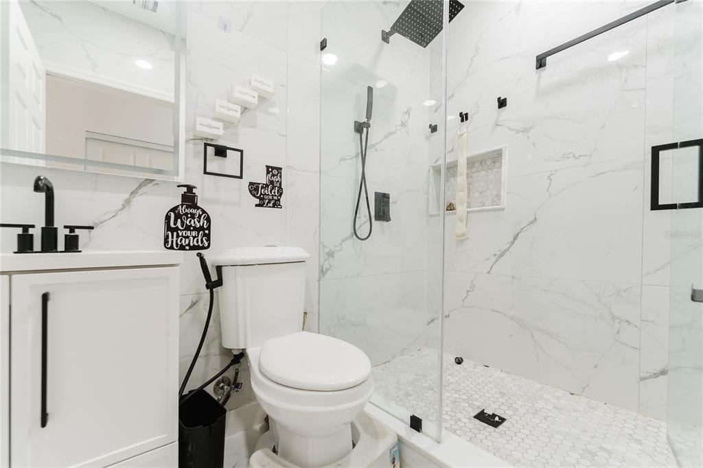 810 Northwest 112th Street Miami, FL 33168 - Photo 20 of 44