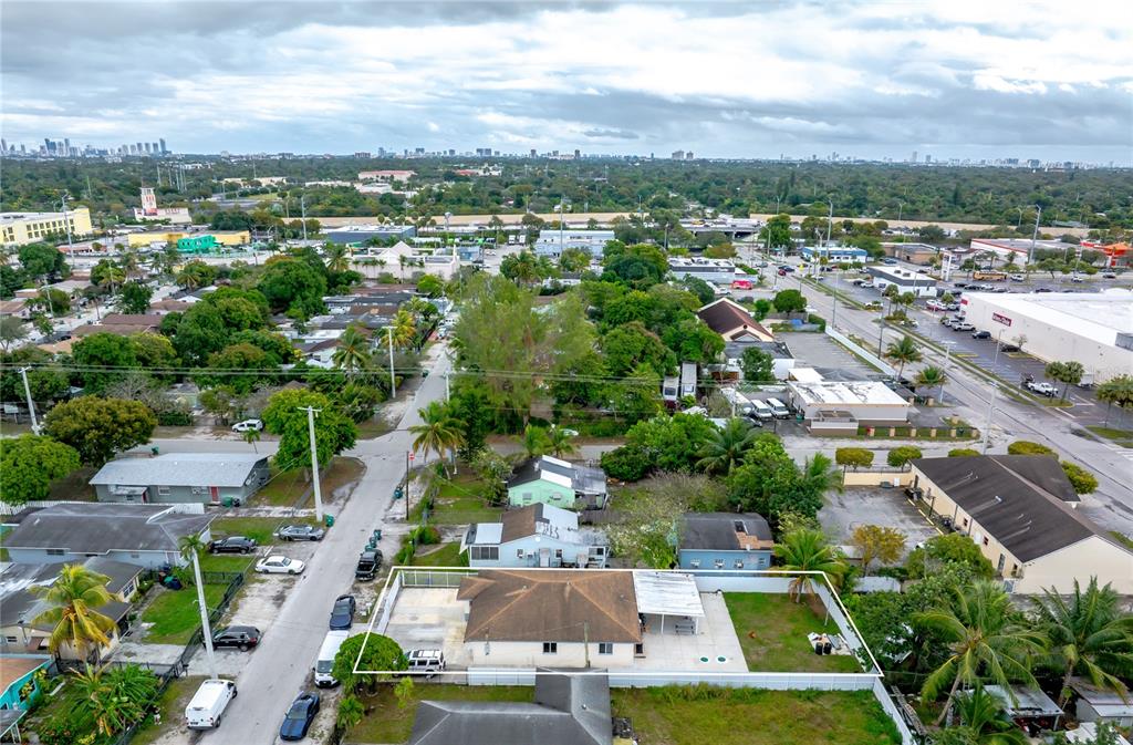 810 Northwest 112th Street Miami, FL 33168 - Photo 38 of 44