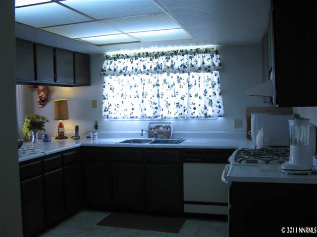 4395 Valdez Way Reno, NV 89502 - Photo 11 of 12 Photo 11