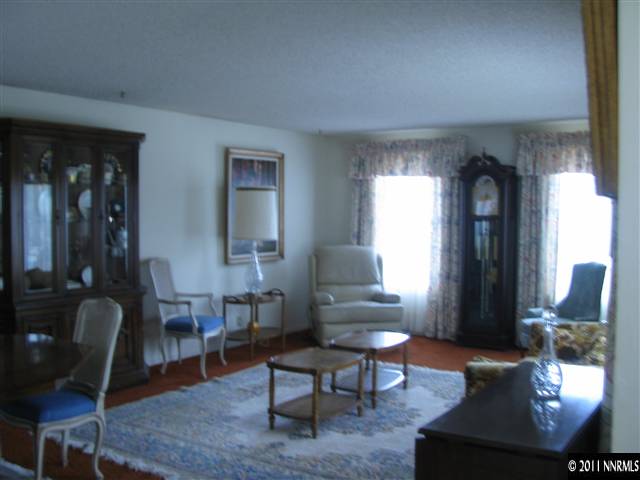 4395 Valdez Way Reno, NV 89502 - Photo 2 of 12 Photo 2