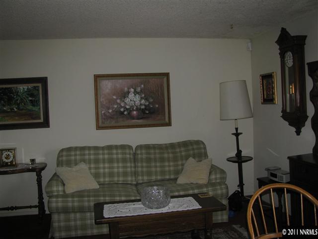 4395 Valdez Way Reno, NV 89502 - Photo 6 of 12 Photo 6
