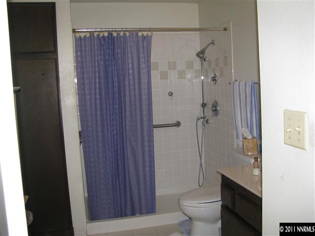4395 Valdez Way Reno, NV 89502 - Photo 9 of 12 Photo 9