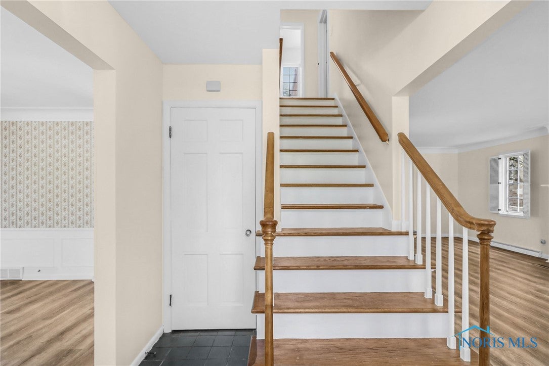 2310 Goddard Road Toledo, OH 43606 - Photo 3 of 47 Gallery Image 3