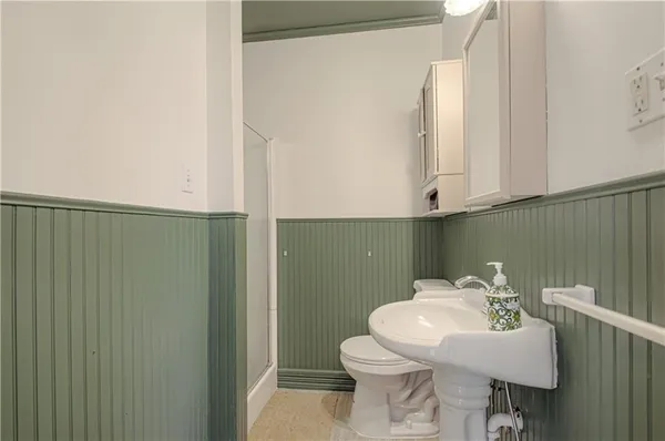 $270,000 | 1909 South Street, Lexington, MO 64067