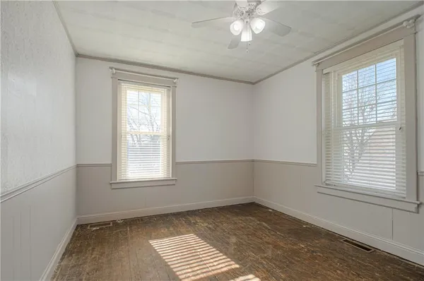 $270,000 | 1909 South Street, Lexington, MO 64067