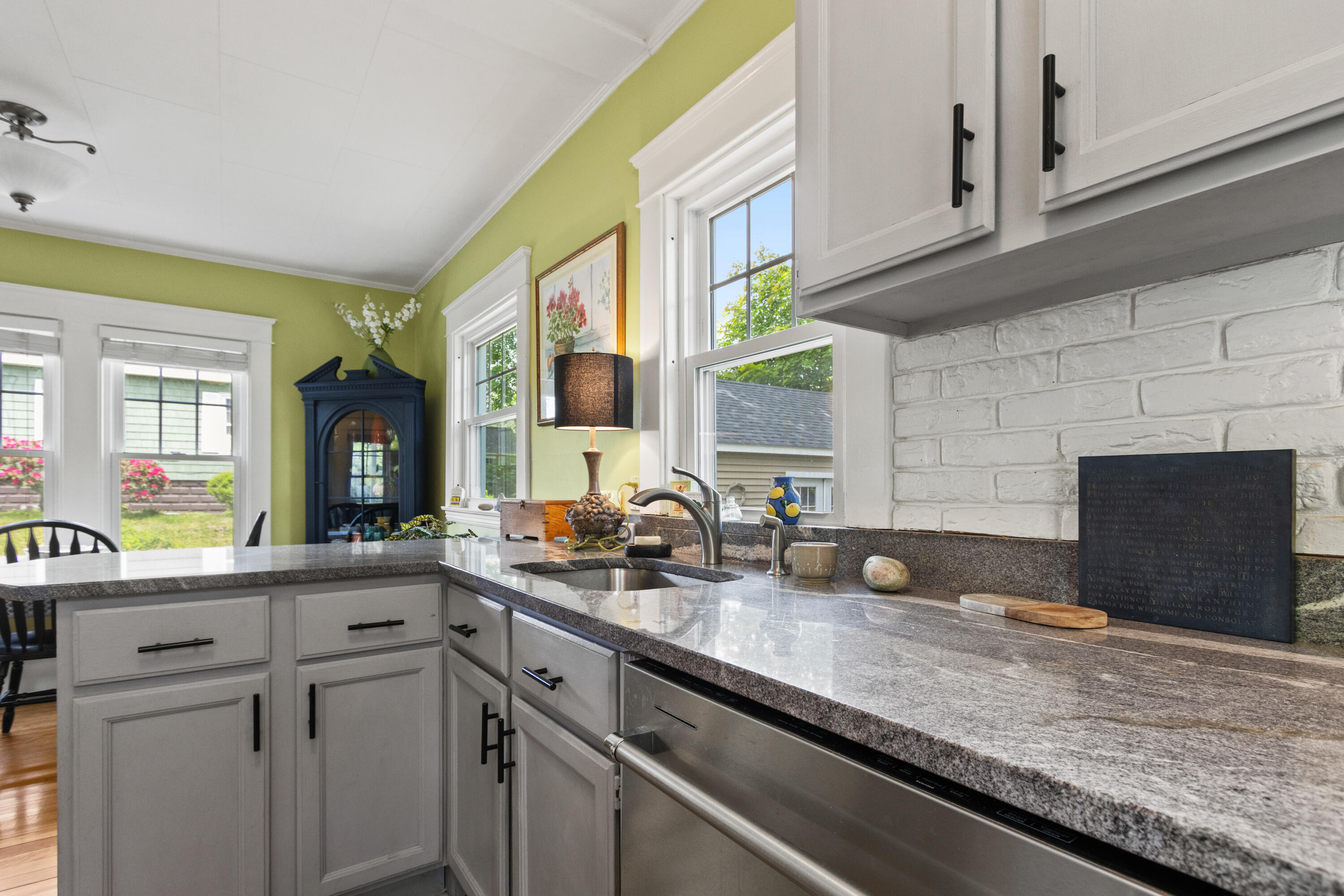 71 Virginia Street Portland, ME 04103 - Photo 37 of 57 202605029PB-71022