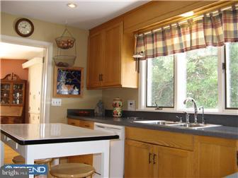 319 Spring House Road Newtown, PA 18940 - Photo 8 of 12 Gallery Image 8