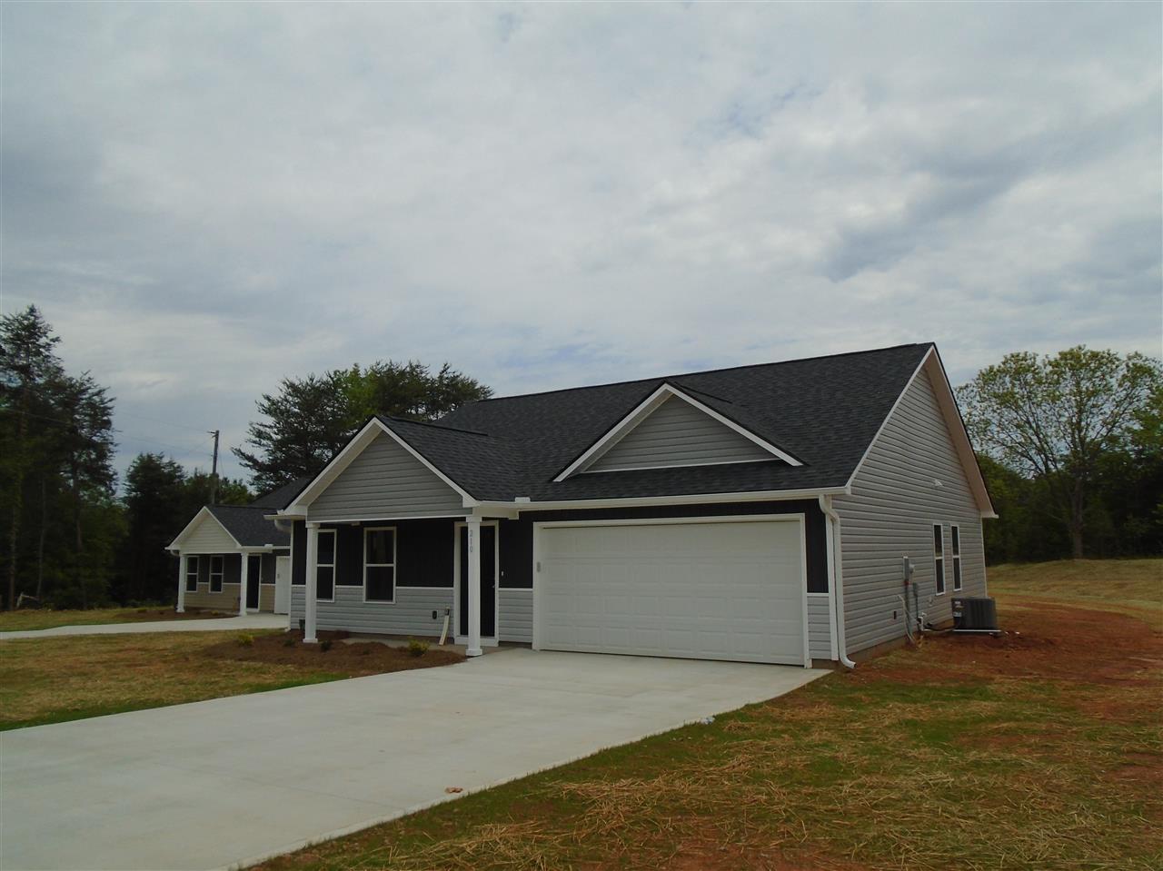 210 Gore Road Boiling Springs, SC 29316 - Photo 3 of 19